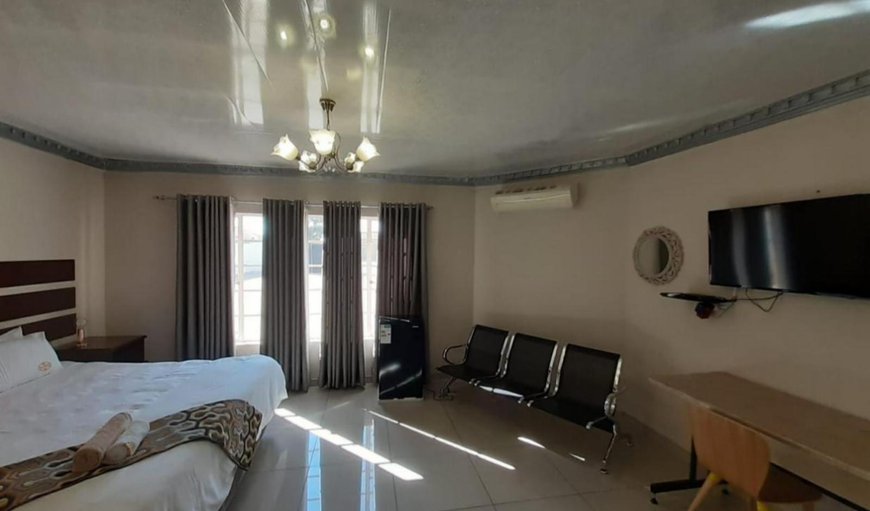 Luxury King Rooms: Photo of the whole room