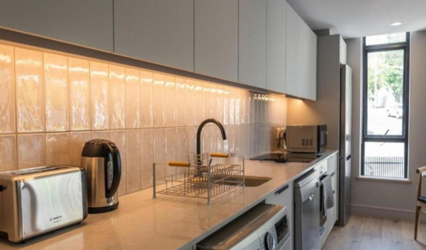 One Bedroom Apartment: Kitchenette