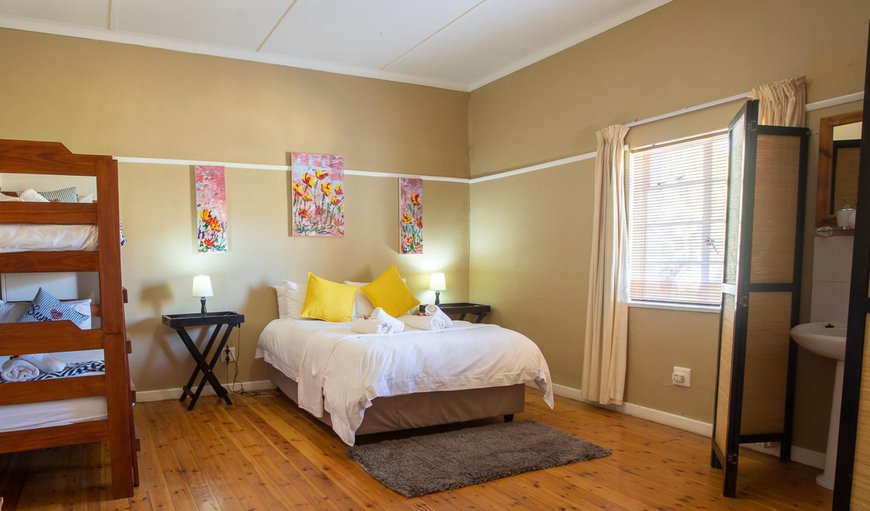 Standard 4-Sleeper Family Room: Photo of the whole room
