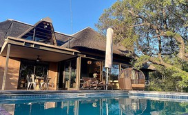 22 @ Siyanda Lodge, Mabalingwe image