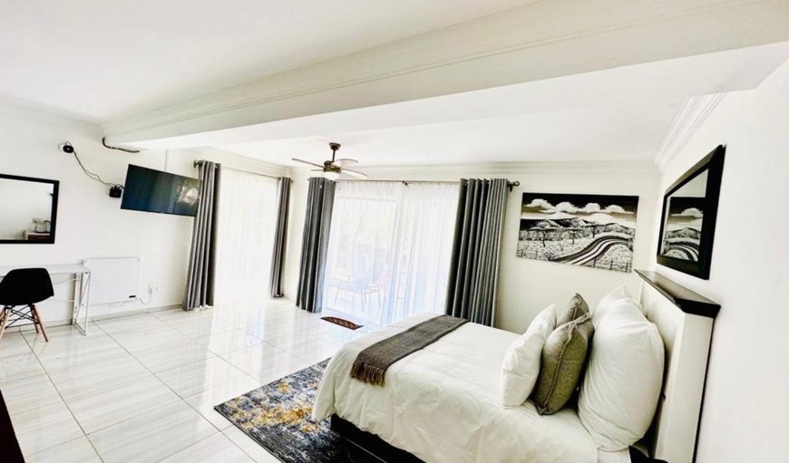 HotelVibes Ferndale Unit10 Self Catering: Bed