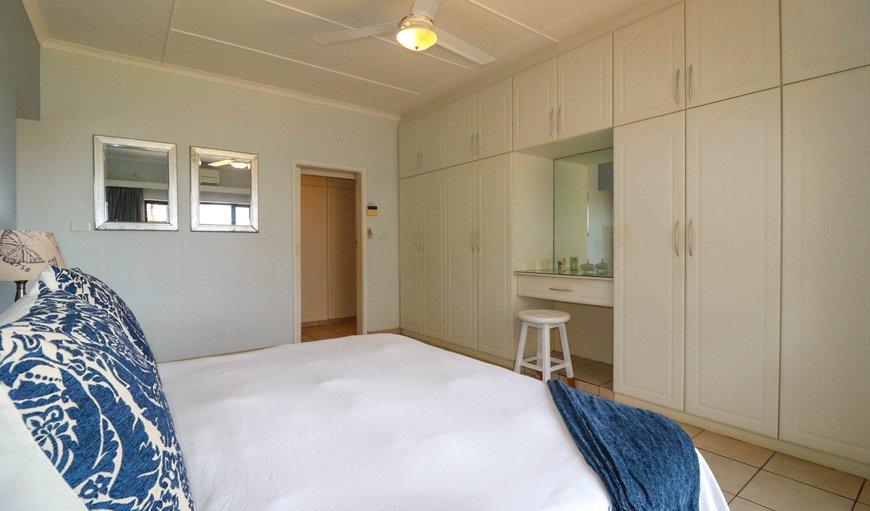Family Holiday Home: Bedroom