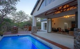 Kholiwe Game Lodge image