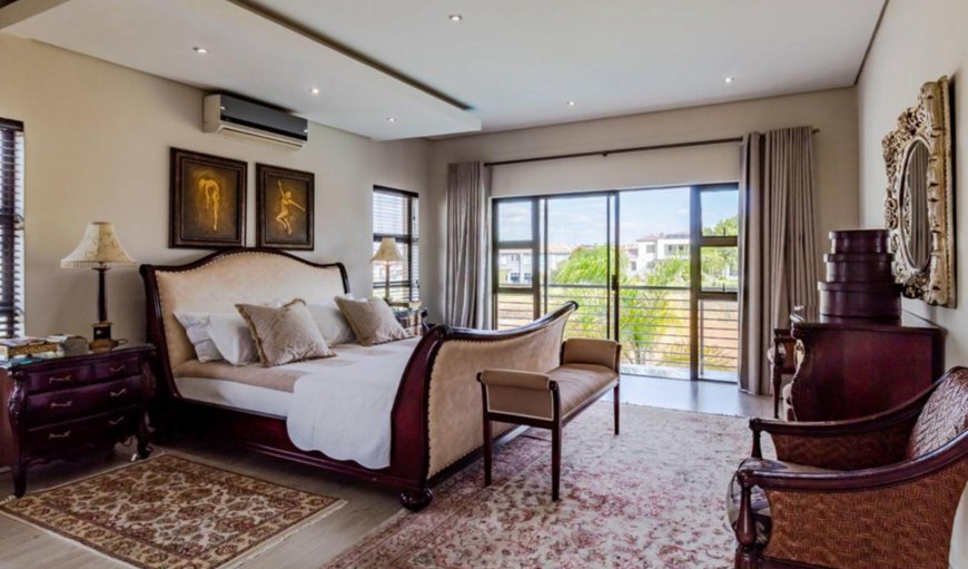 Luxury Villa: Photo of the whole room