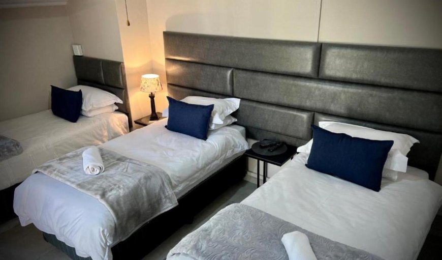 Triple Room with Garden View: Photo of the whole room