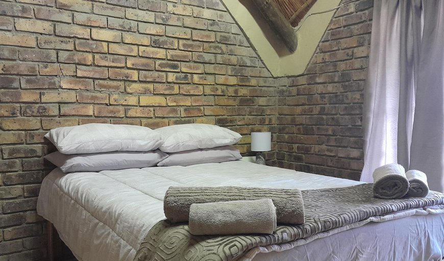 Family 2-Bedroom Holiday House: Bed