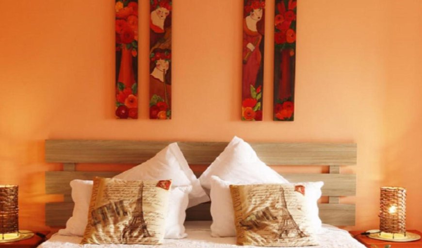 Room 11.Joyful Shades of Orange: Bed