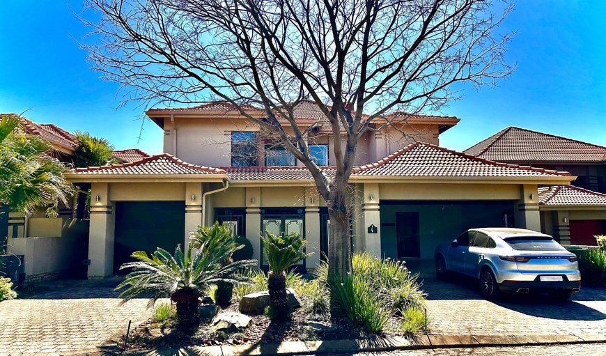 Property / Building in Hartbeespoort, North West Province, South Africa
