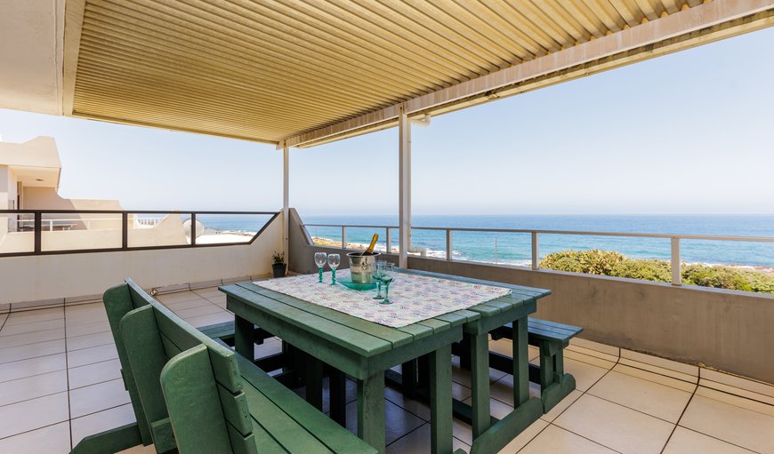Welcome To Vinkel 8 - Spacious Balcony in Manaba Beach, Margate, KwaZulu-Natal, South Africa