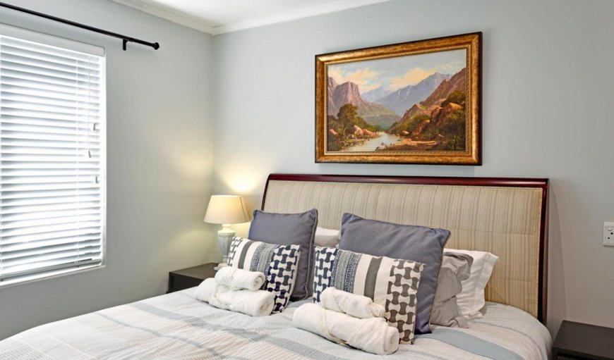 1-Bedroom Cottage with Mountain View: Bed