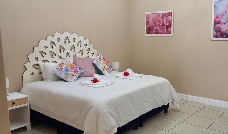 Superior King Suite With Private Veranda: Bed
