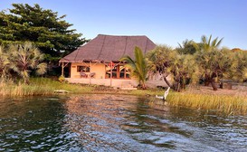 Dongane Lakeside Retreat image