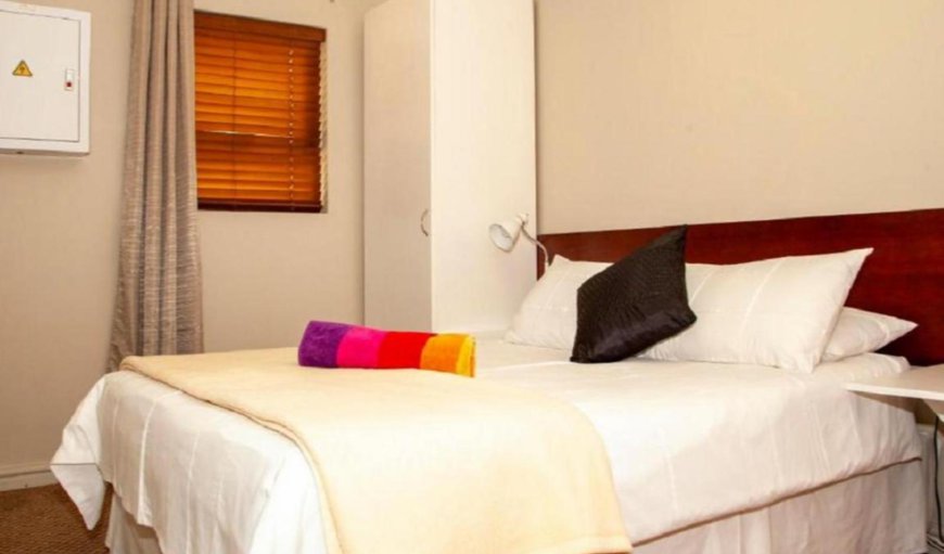Standard Apartment: Bed