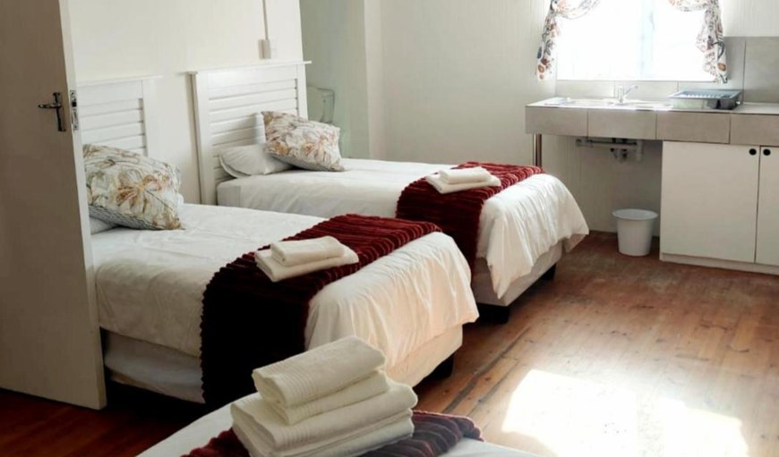 Self Catering Family Room - 4 Sleeper: Bed