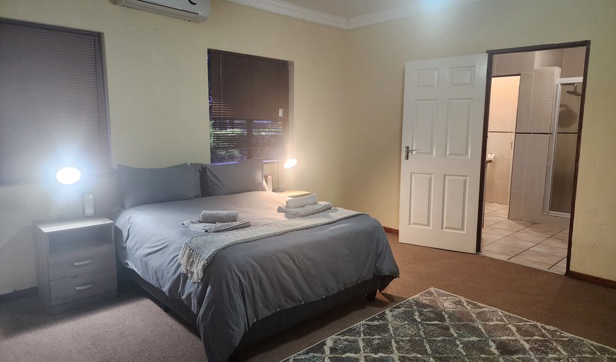 37 Pinehurst Drive: Bedroom