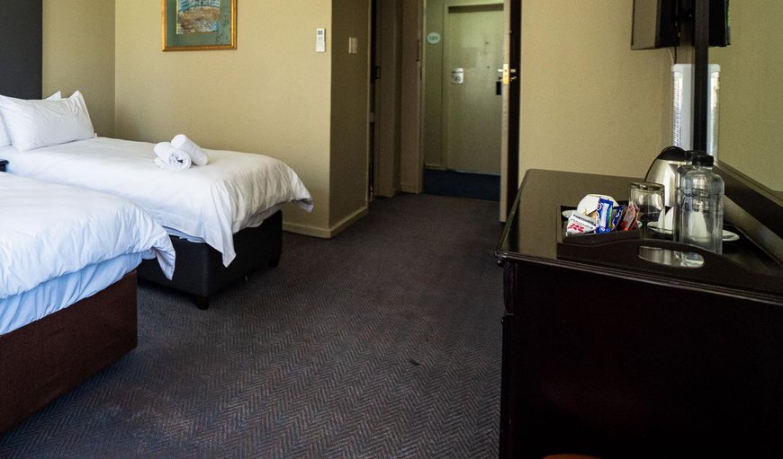 Standard Twin Rooms: Coffee/tea facilities