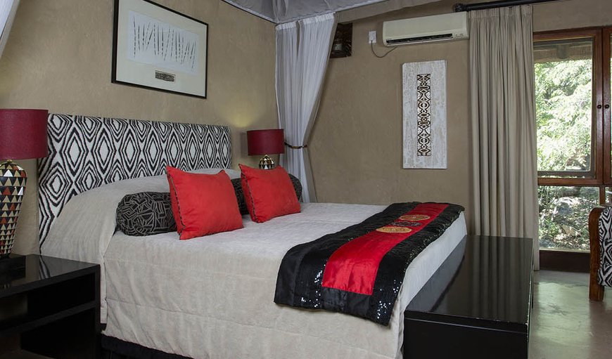 Classic Suites: Bedroom with a double bed.
