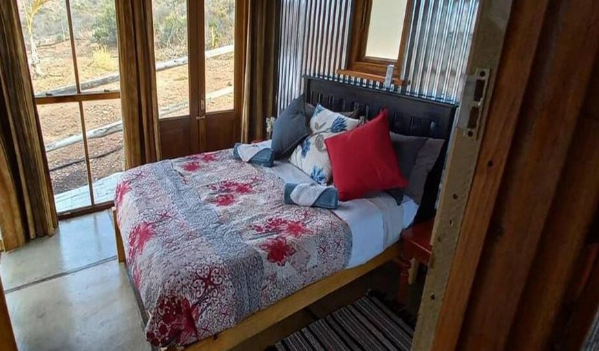 Rustic Karoo Villa: Bed