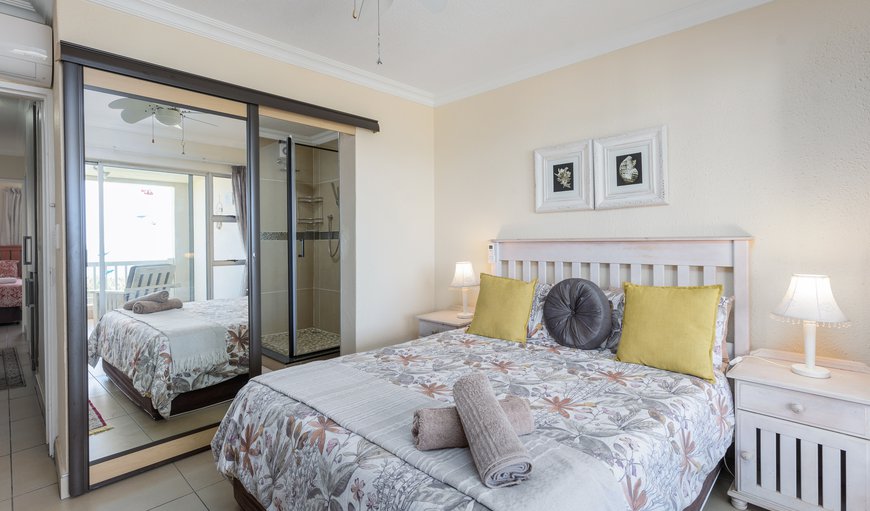 Laguna La Crete 5: Main Bedroom