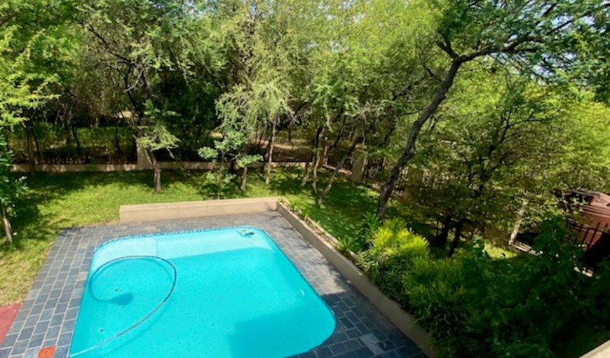 Room 4 studio with a bathroom: Pool view from unit 4
