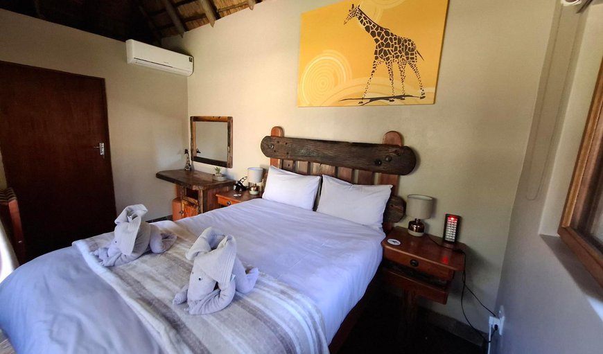 Standard Double Chalet: Bed