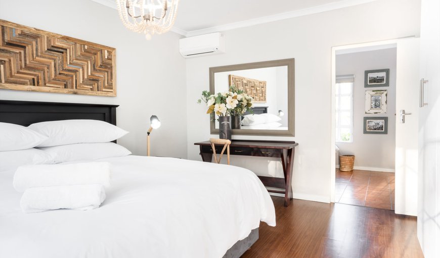 Winelands Home: Bedroom