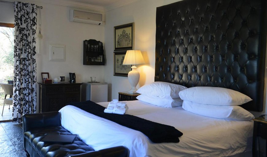 Executive Suite 19: Photo of the whole room