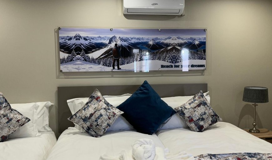 Family Triple Room: Bed