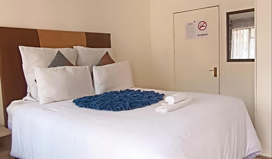 Economy Room: Bed