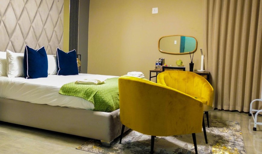 Superior Suite: Bed