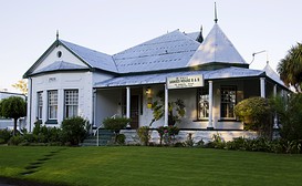 Annies Guest House image