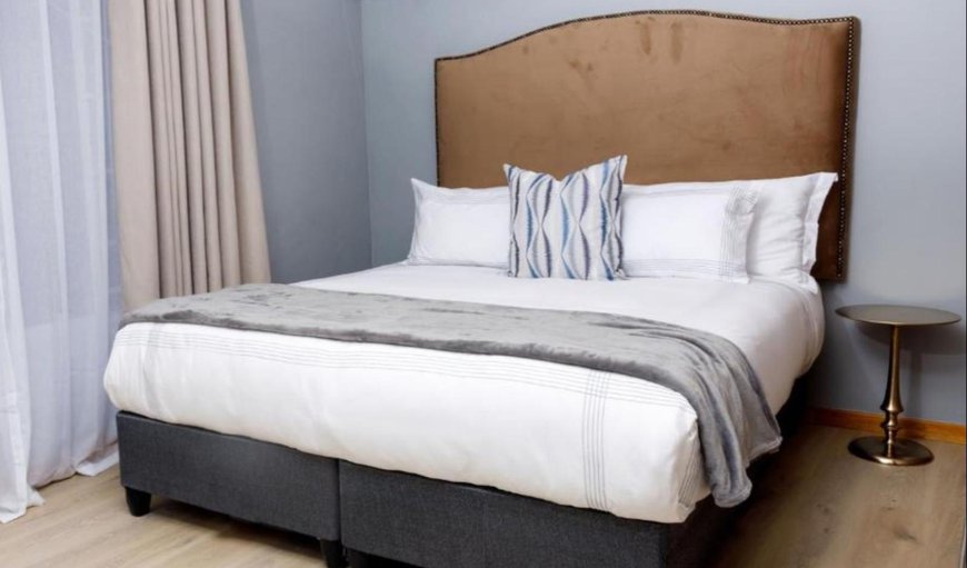 2 Bedroom Apartment - Unit 13: Bed