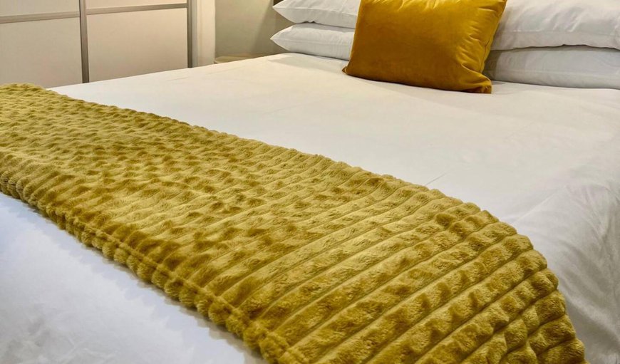 Self Catering Apartment Unit 21: Bed