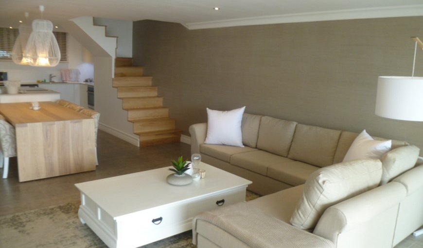 3 Bedrooms Units: Lounge Area