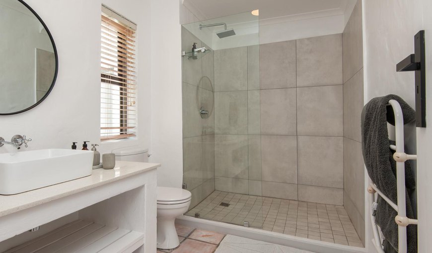 Casa La Vita: Bathroom