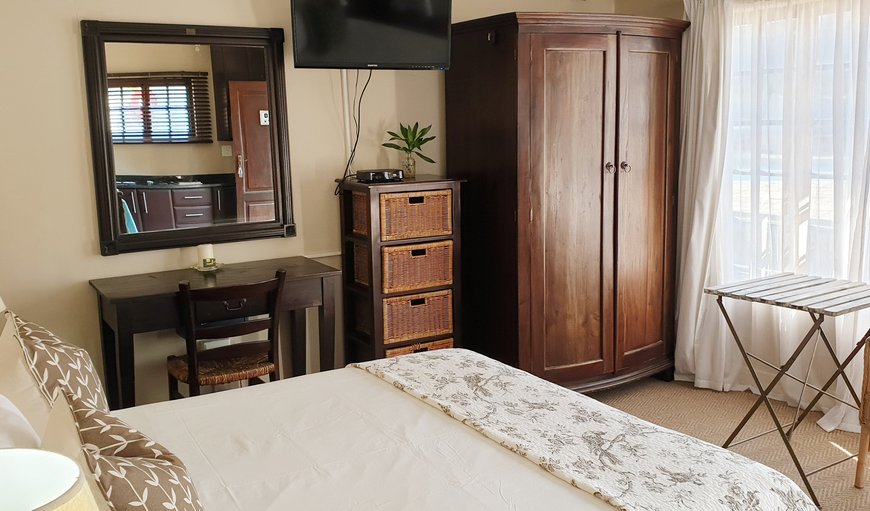 Self-Catering Room: Bedroom