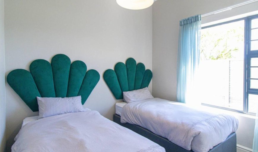Luxury Villa: Bed