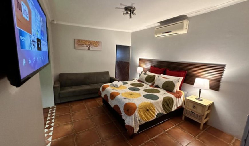 Room 6: Bed