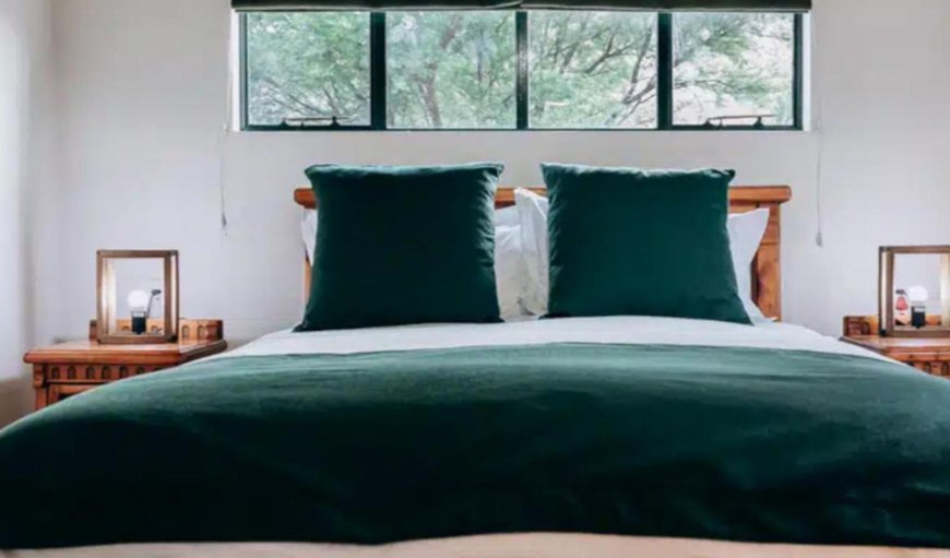 Hoopoe Cottage: Bed