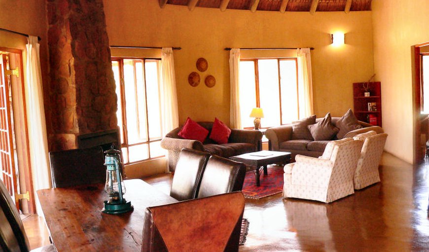 Duiker Cottage 2 bedroom 4 sleeper: Duiker Cottage