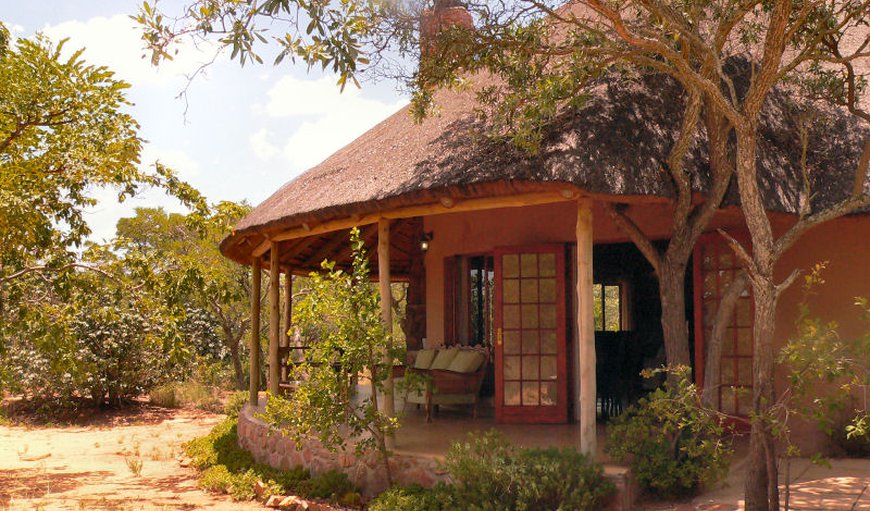 Duiker Cottage 2 bedroom 4 sleeper: Duiker Cottage