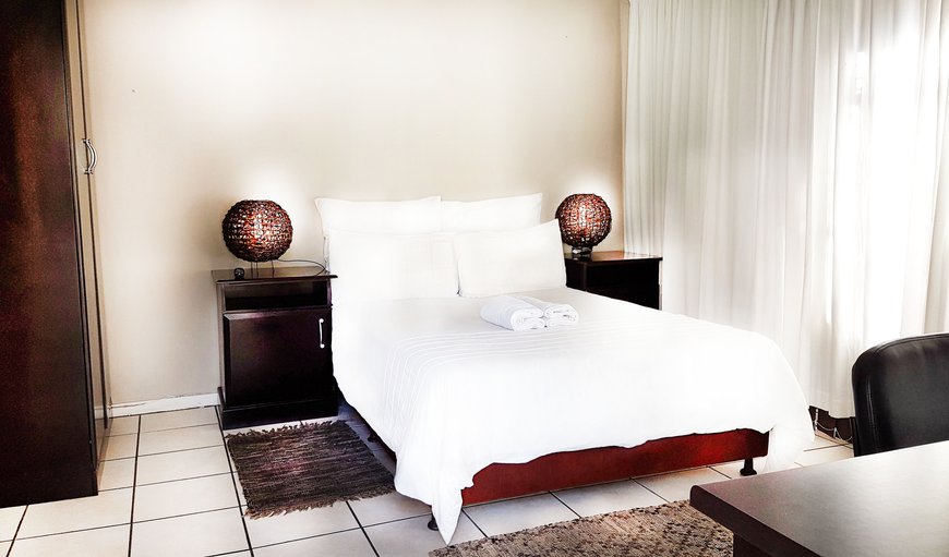En-Suite Bathroom (Shower Only)
Selected DSTV Channels
Coffee/Tea Making Facility
Bar Fridge
Aircon
FREE WI-FI En-Suite Bathroom (Shower Only)
Selected DSTV Channels
Coffee/Tea Making Facility
Bar Fridge
Aircon
FREE WI-FI