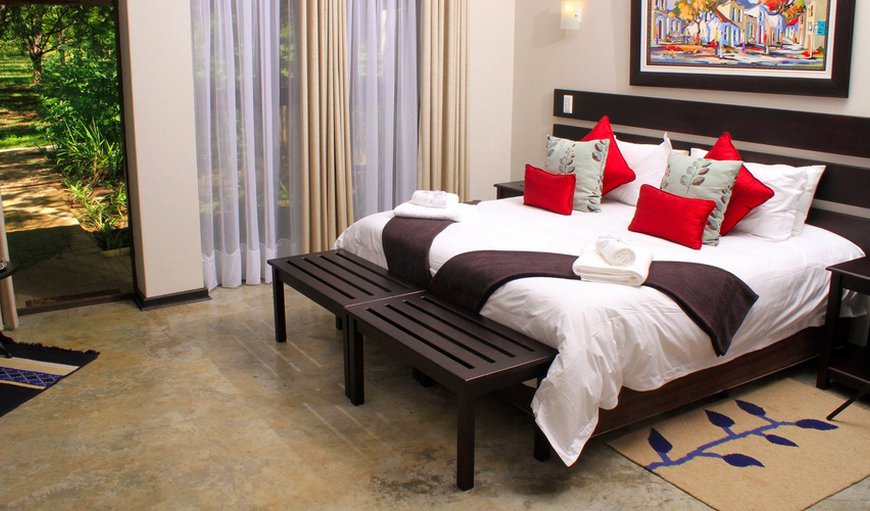 Hope Room - This luxury room offers a king size bed or two single beds and a shower in the open plan bathroom. Hope Room - This luxury room offers a king size bed or two single beds and a shower in the open plan bathroom.