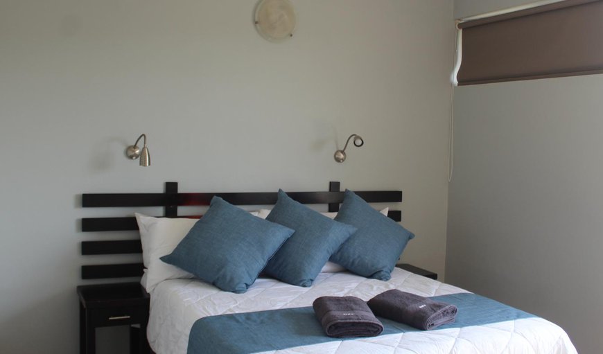 2 Sleeper Flat with AC photo 145