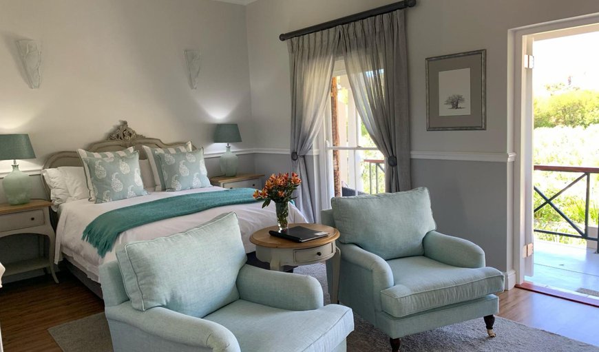 Luxury Queen Bed  Garden Rooms: Bed