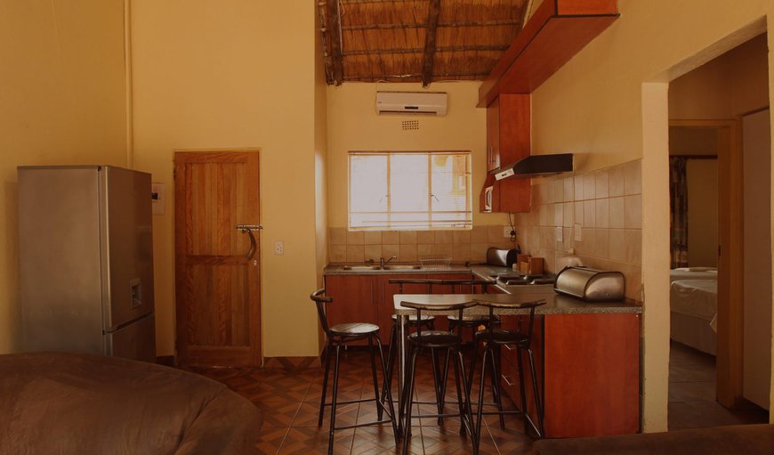 Cottage: kitchen
