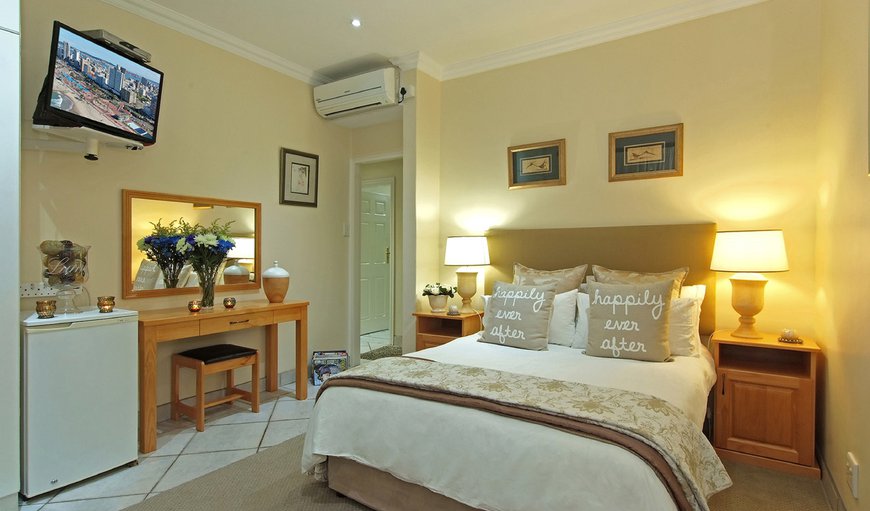 Aloe Room- double size bed and crisp cotton percale linen which allows you to relax and unwind with a restful night’s sleep and also featuring a veranda Aloe Room- double size bed and crisp cotton percale linen which allows you to relax and unwind with a restful night’s sleep and also featuring a veranda