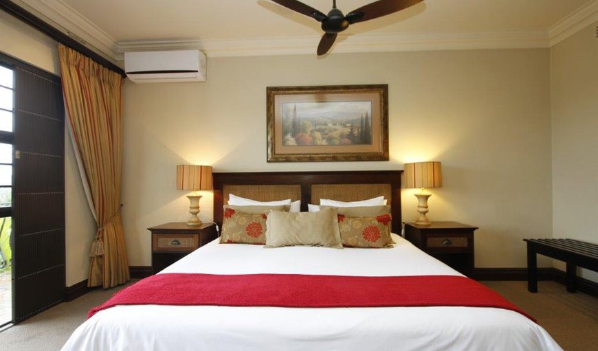 Executive/Honeymoon suite: Executive/Honeymoon suite - Each room is furnished with a king size bed or twin single beds - please request your bed type