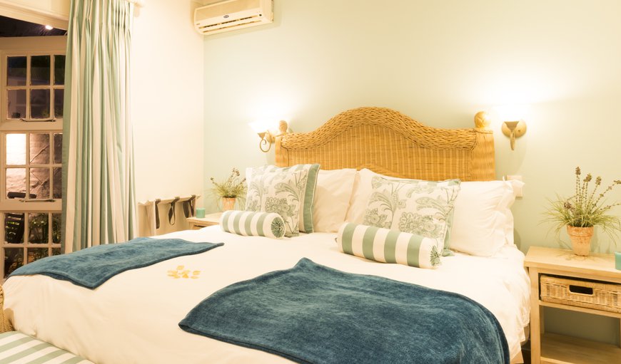 The Lavender standard room has a kingsize bed which can be made into twin beds. This room is shower en-suite. The Lavender standard room has a kingsize bed which can be made into twin beds. This room is shower en-suite.
