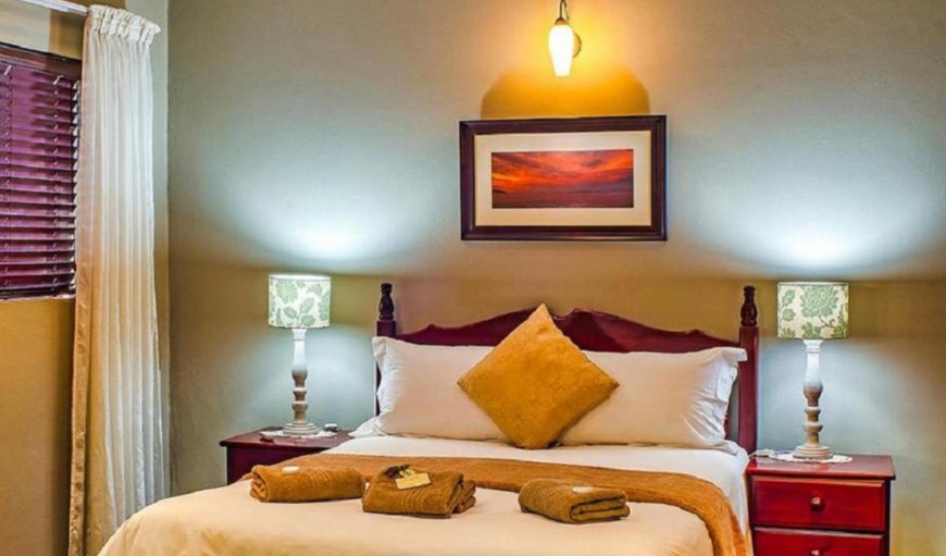 Standard Double room  38-1: Decorative detail